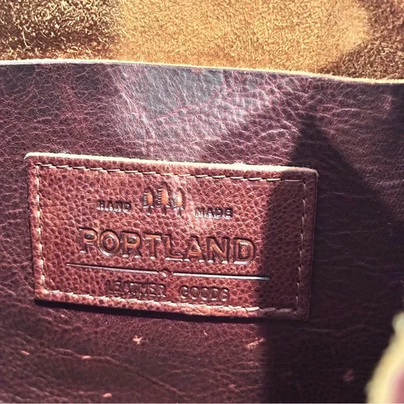 Portland Leather Goods Nutmeg Pebbled Leather Bucket Bag - Picture 3 of 9